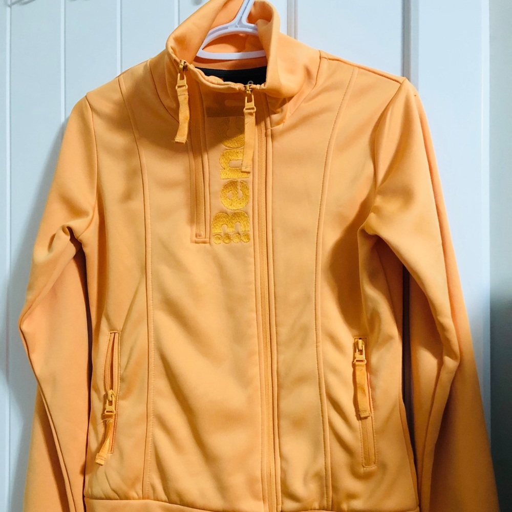 Vintage Bench sweat shirt